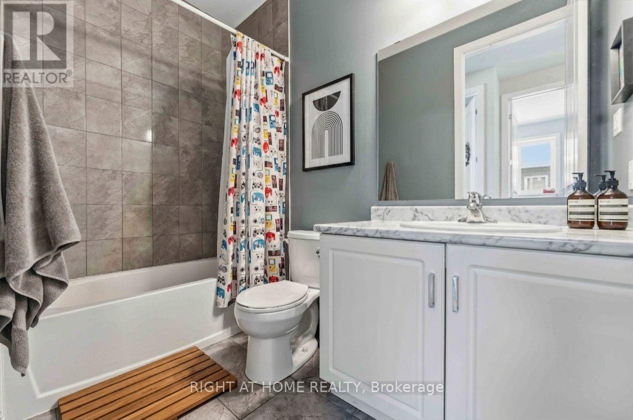 730 KIRKHAM CRESCENT - Image 33