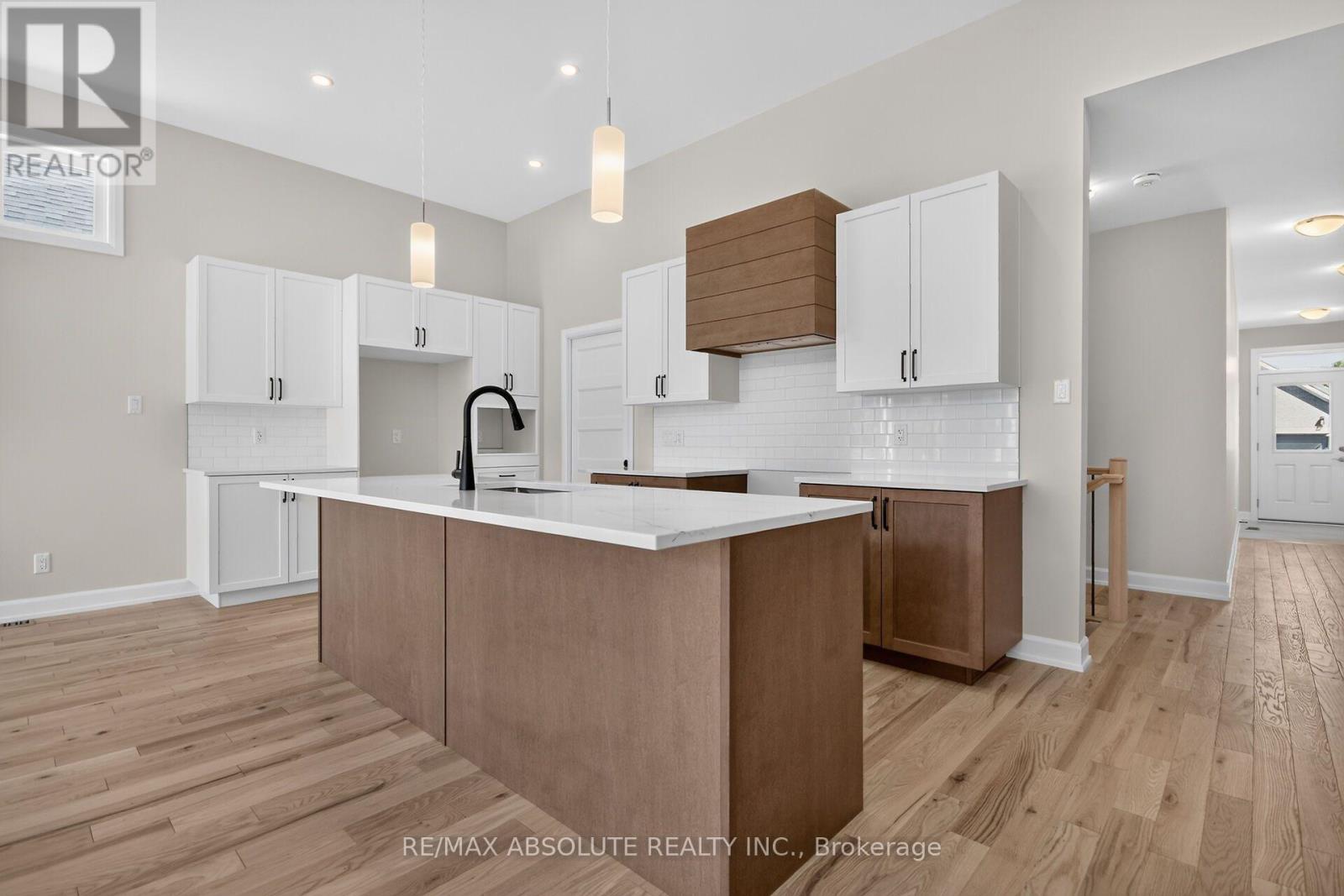 515 SWINLEY AVENUE - 14