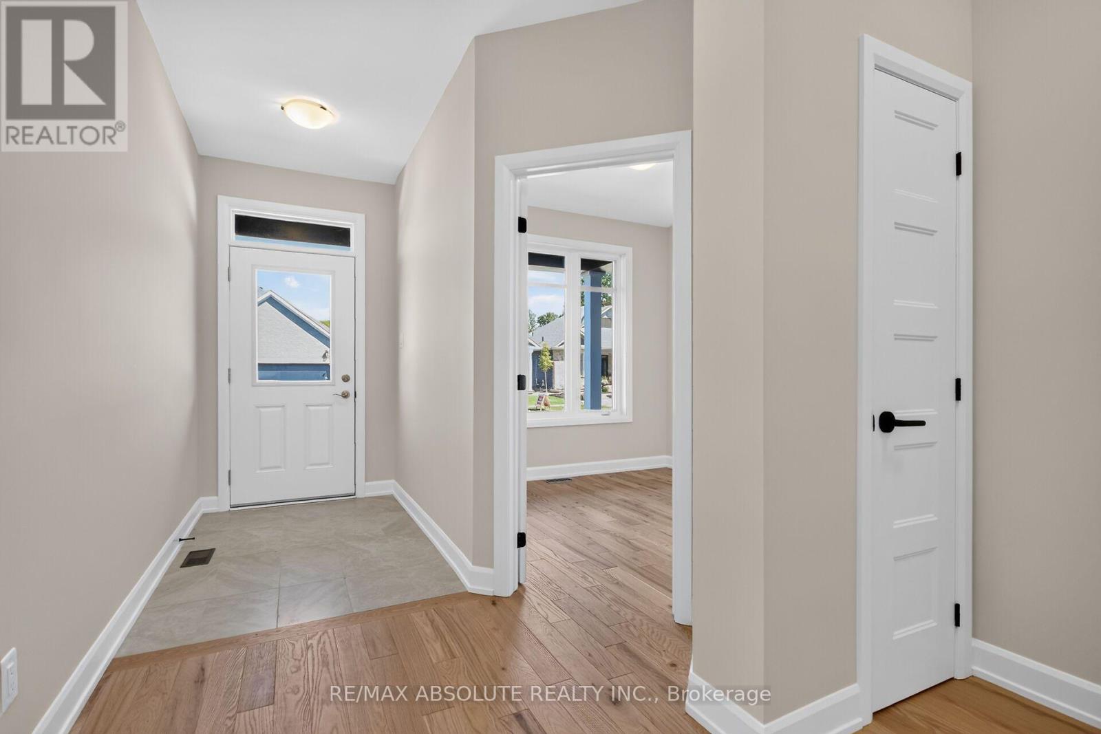 515 SWINLEY AVENUE - 2