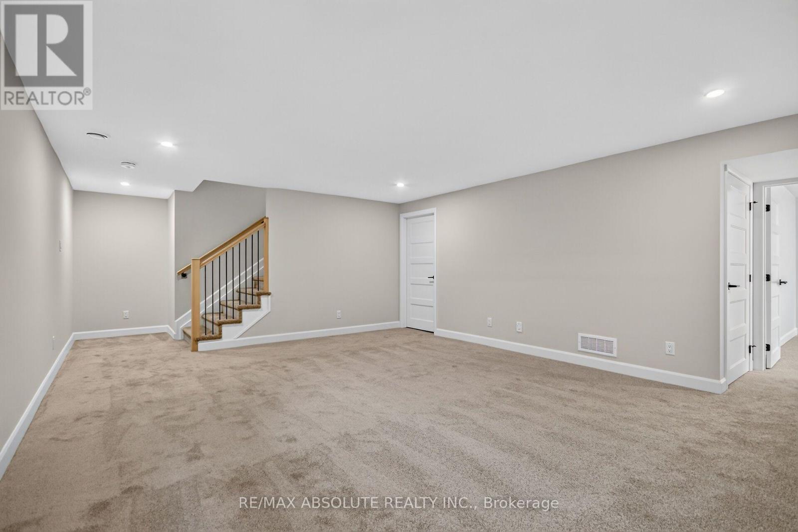 515 SWINLEY AVENUE - 37