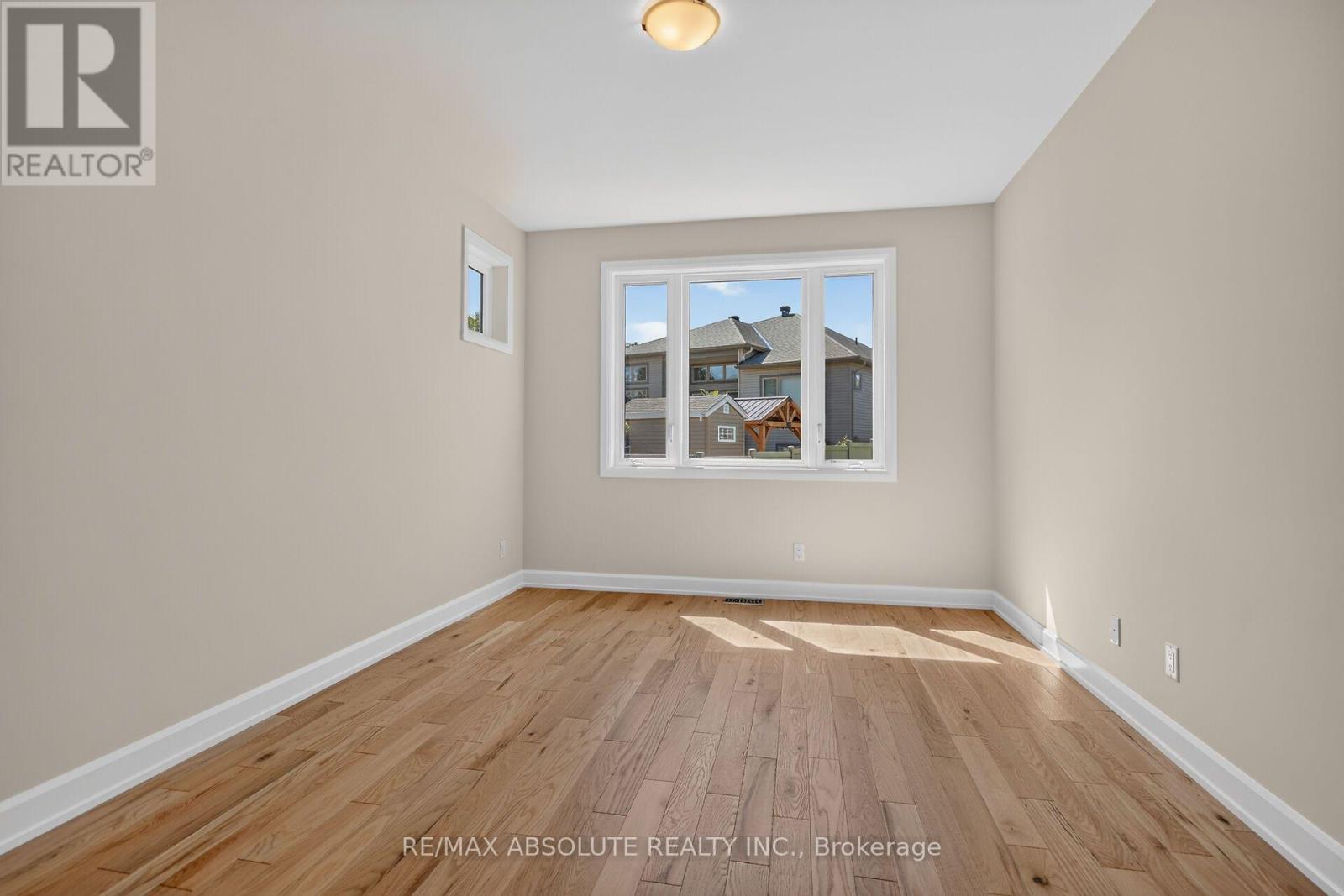 515 SWINLEY AVENUE - Image 4