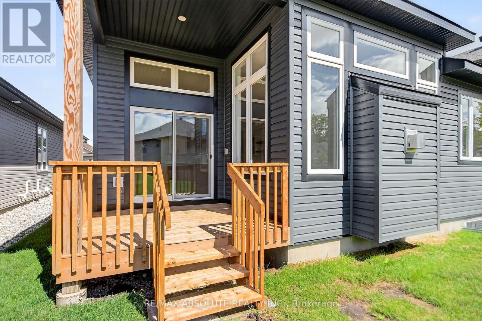 515 SWINLEY AVENUE - Image 43