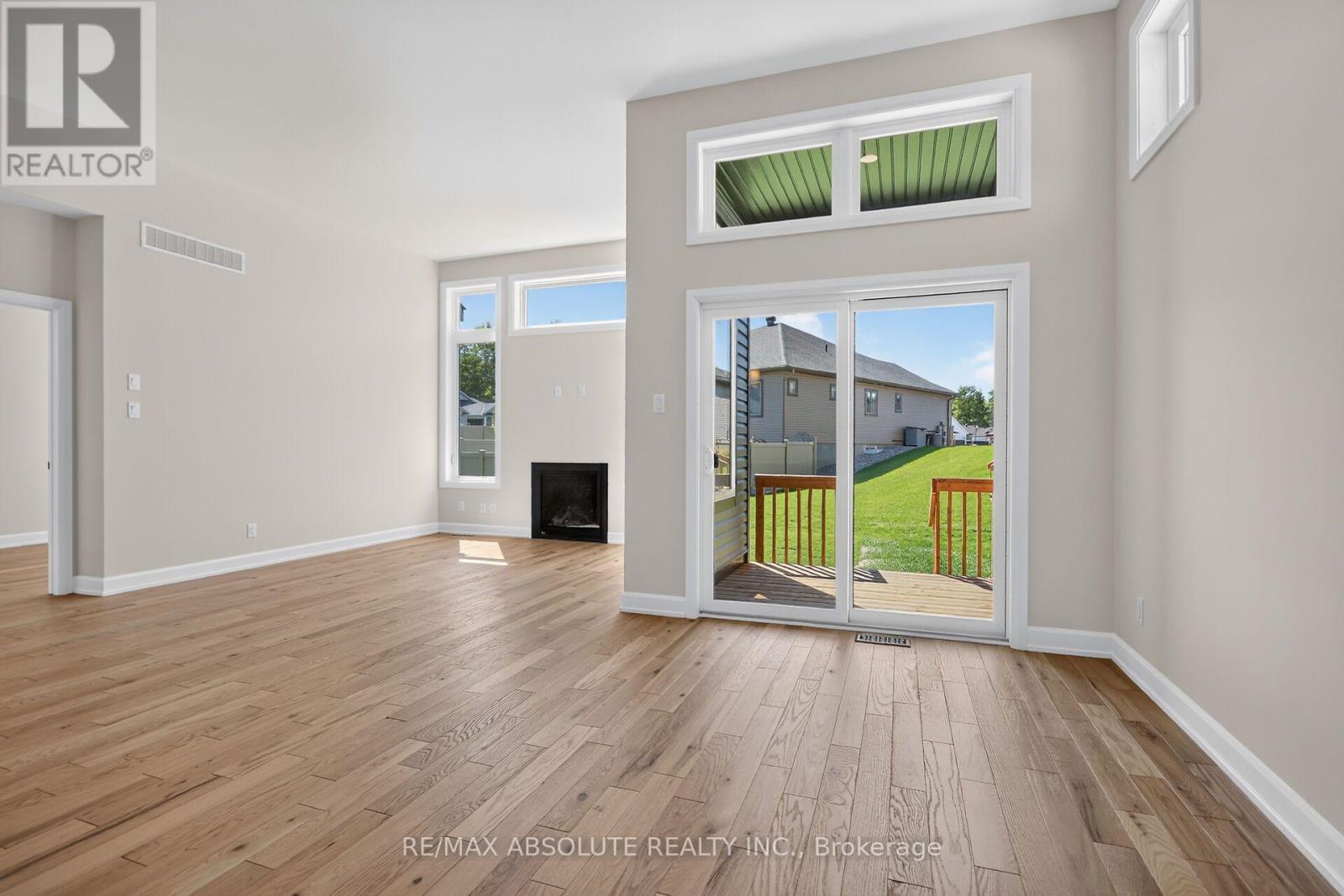 515 SWINLEY AVENUE - 8