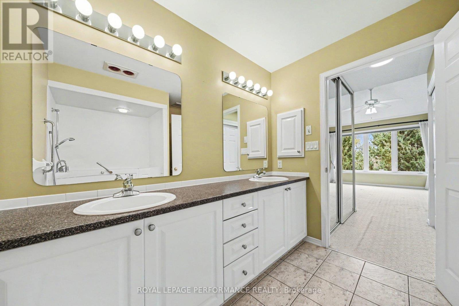 19 Settlers Ridge Way