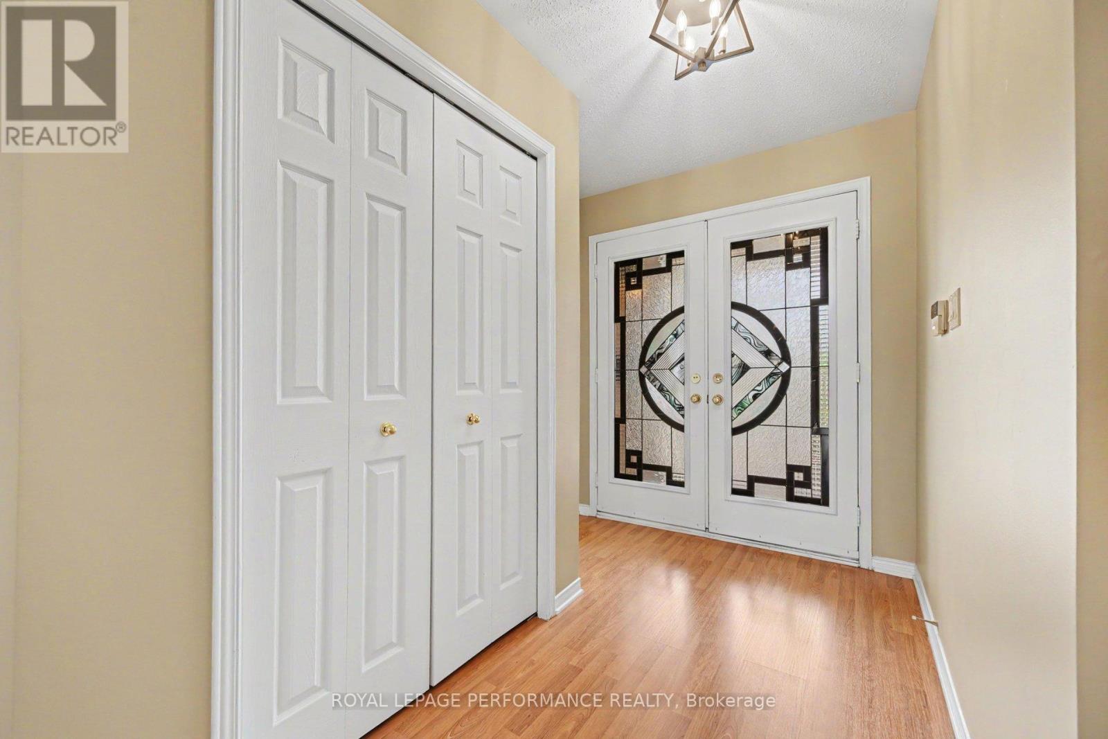 19 Settlers Ridge Way