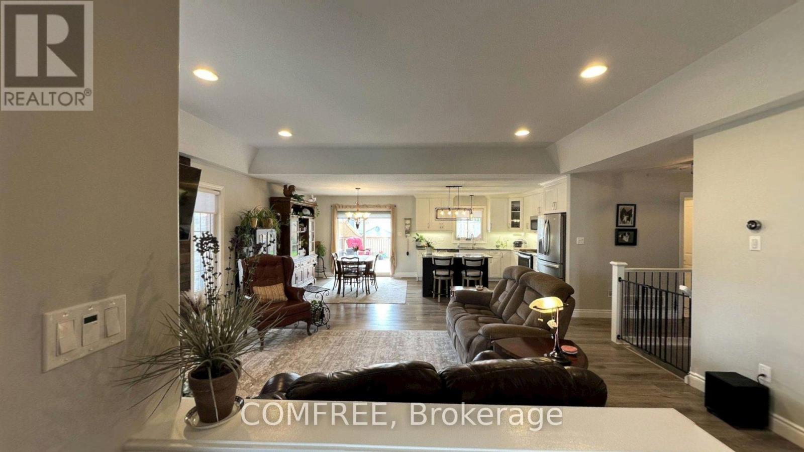 145 SPENCER AVENUE - Image 3