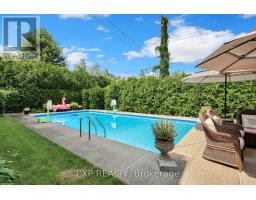 895 Dresden Crescent, Ottawa, ON K2B5H8 Photo 39