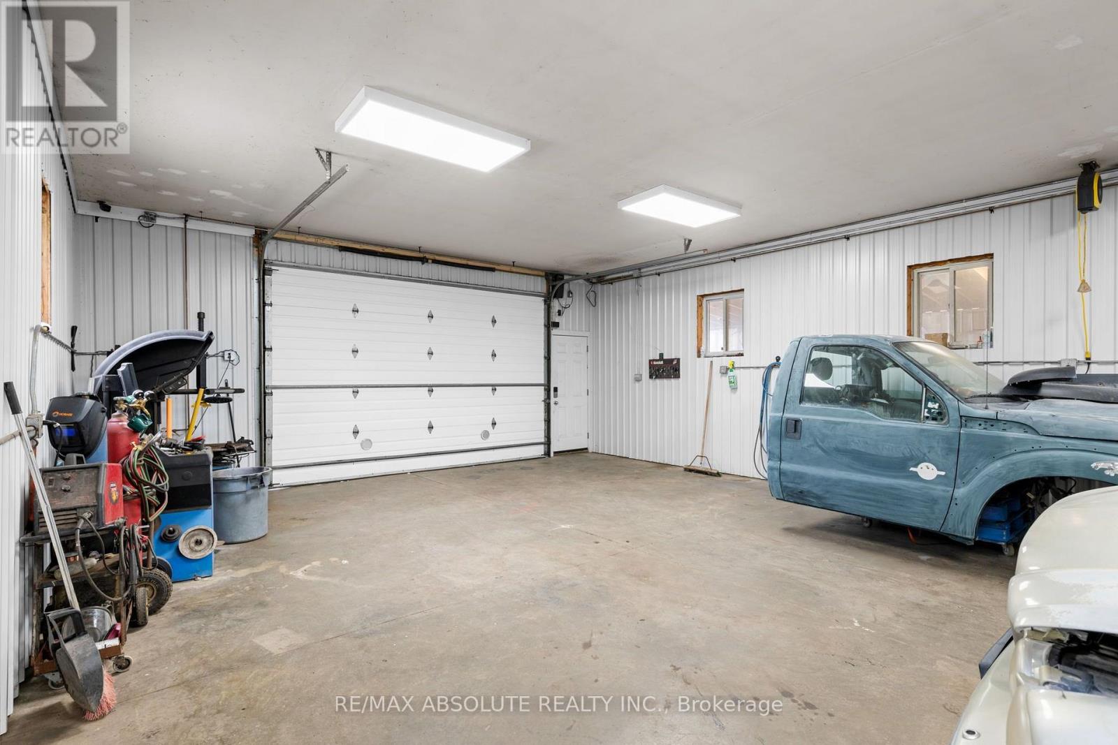 Industrial for Sale in Ottawa – 7631 STONE SCHOOL ROAD, Ottawa – MLS# X13727668 - Image 10