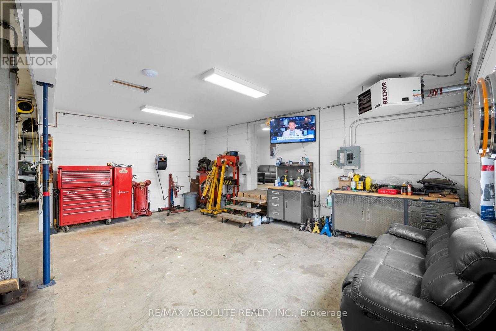 Industrial for Sale in Ottawa – 7631 STONE SCHOOL ROAD, Ottawa – MLS# X13727668 - Image 12