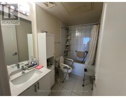 925 - 9000 Jane Street, Vaughan, ON L4K0M6 Photo 13