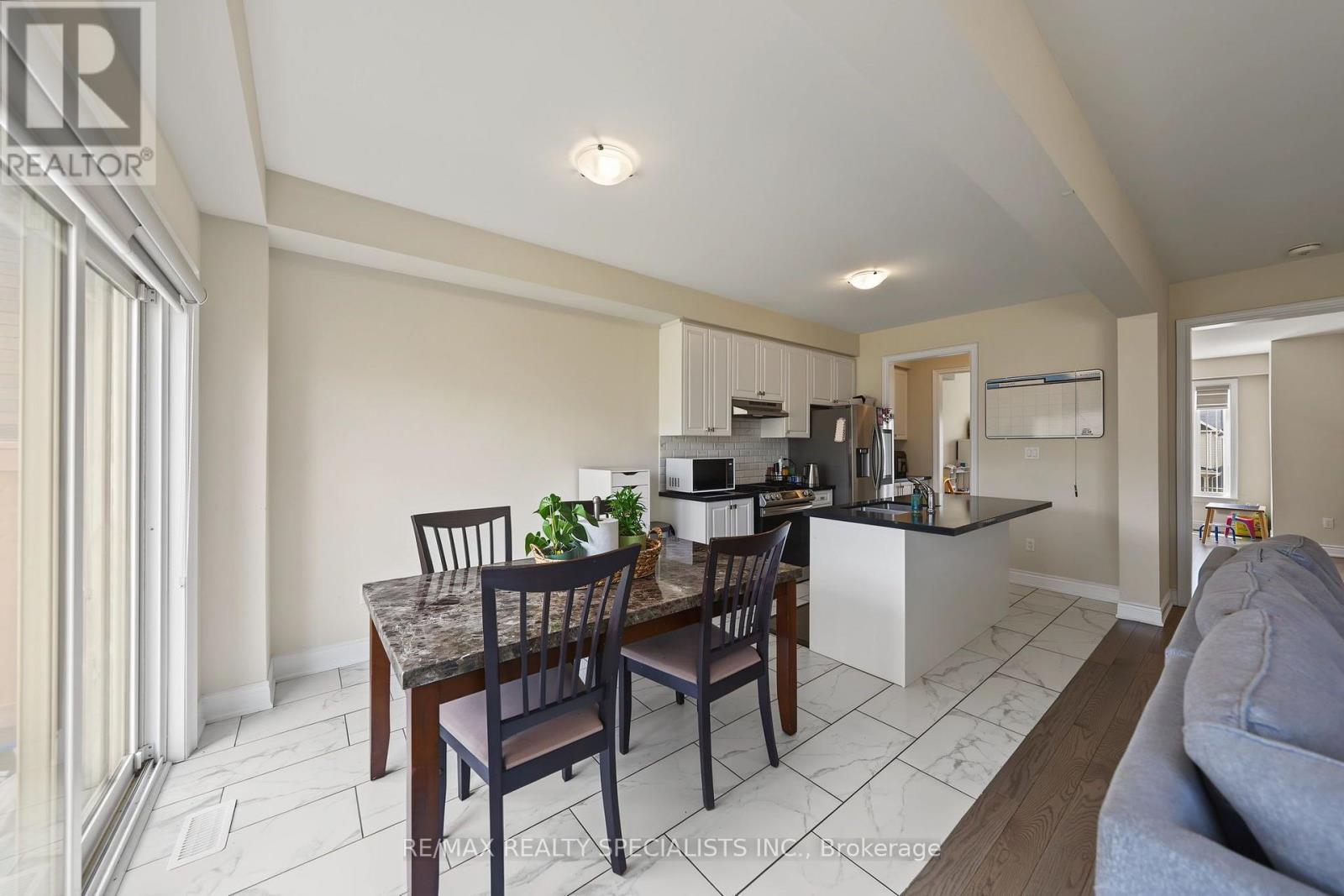 50 JANES CRESCENT - Image 23