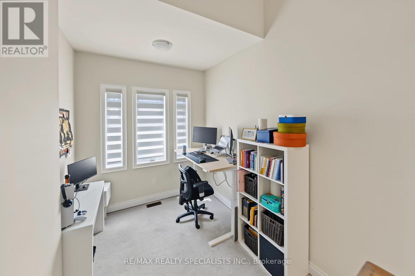 50 JANES CRESCENT - Image 25