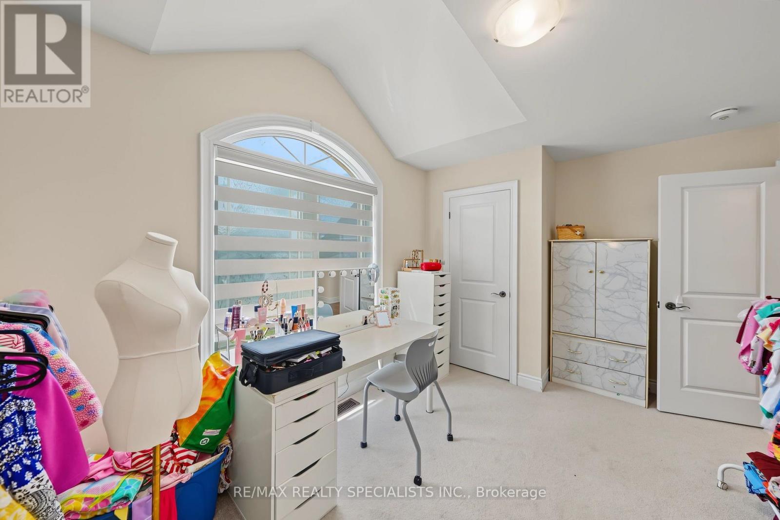 50 JANES CRESCENT - Image 29