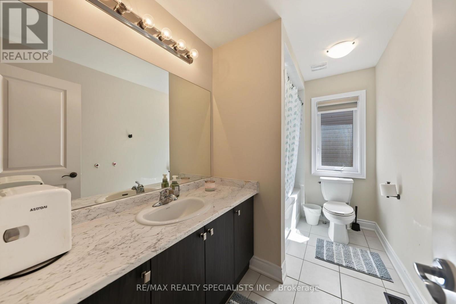 50 JANES CRESCENT - Image 30