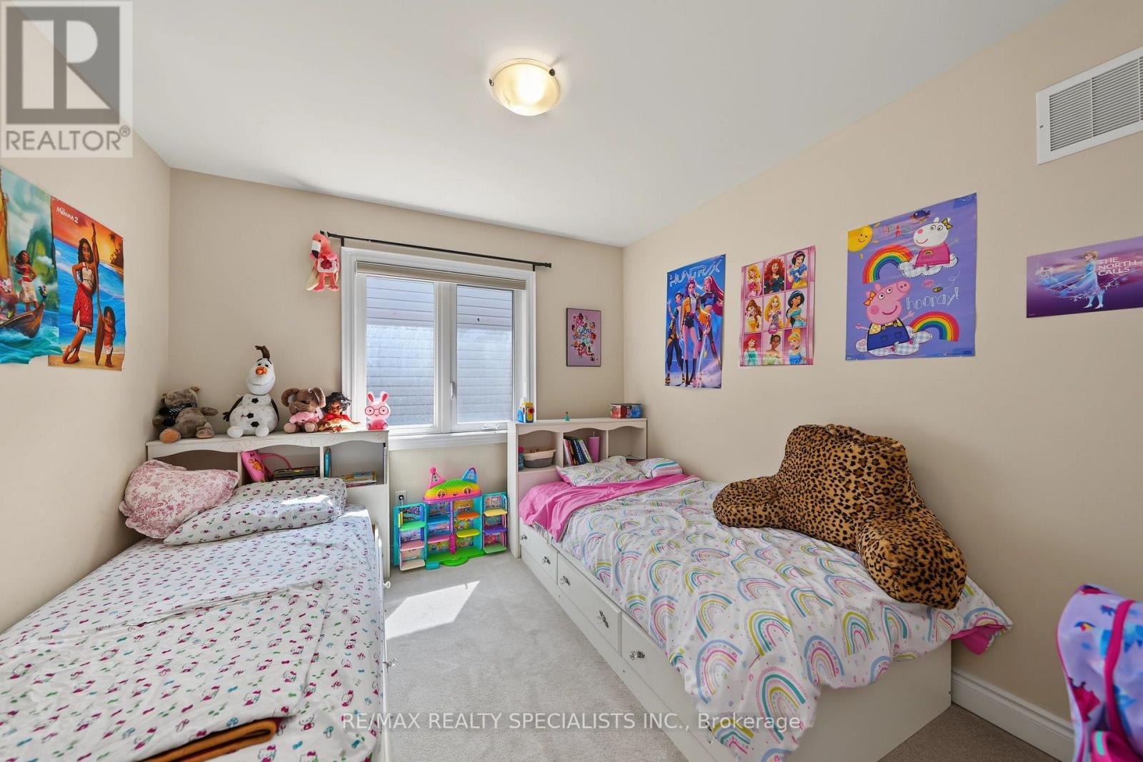 50 JANES CRESCENT - Image 32
