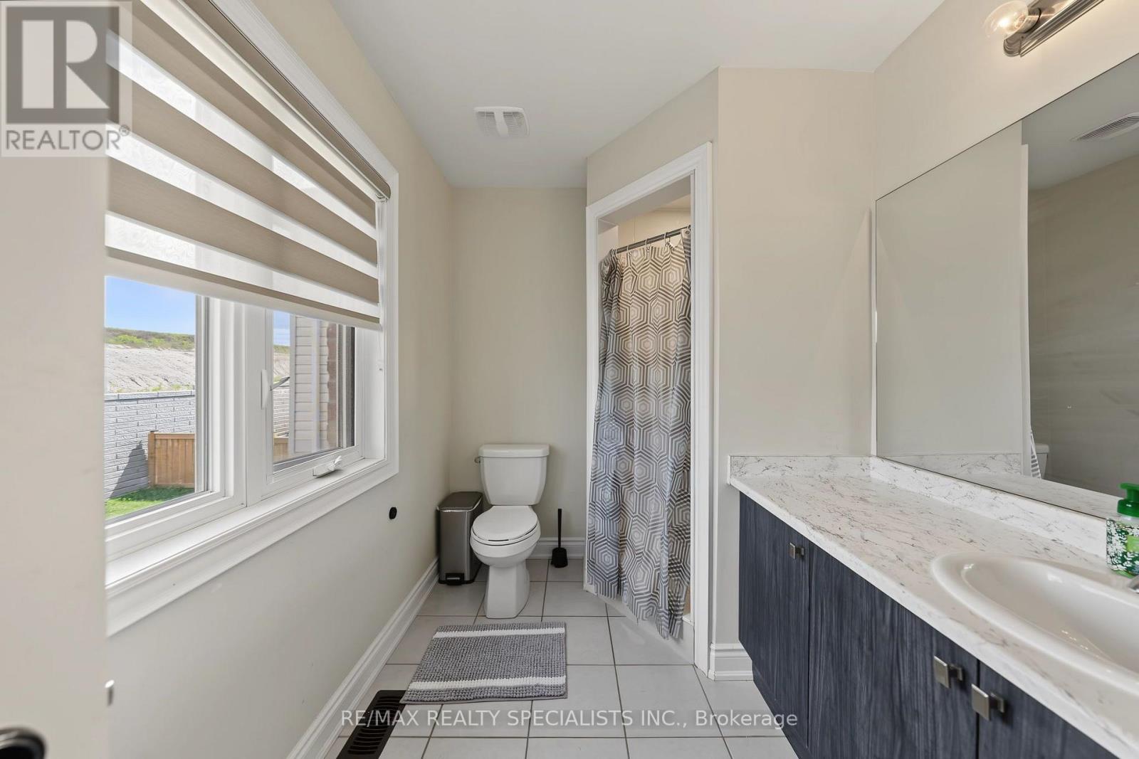 50 JANES CRESCENT - Image 39