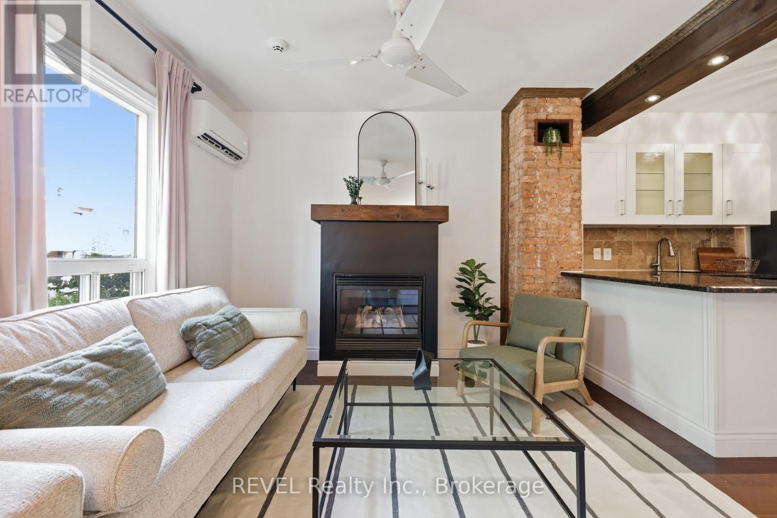 128 ROBERT STREET - 10