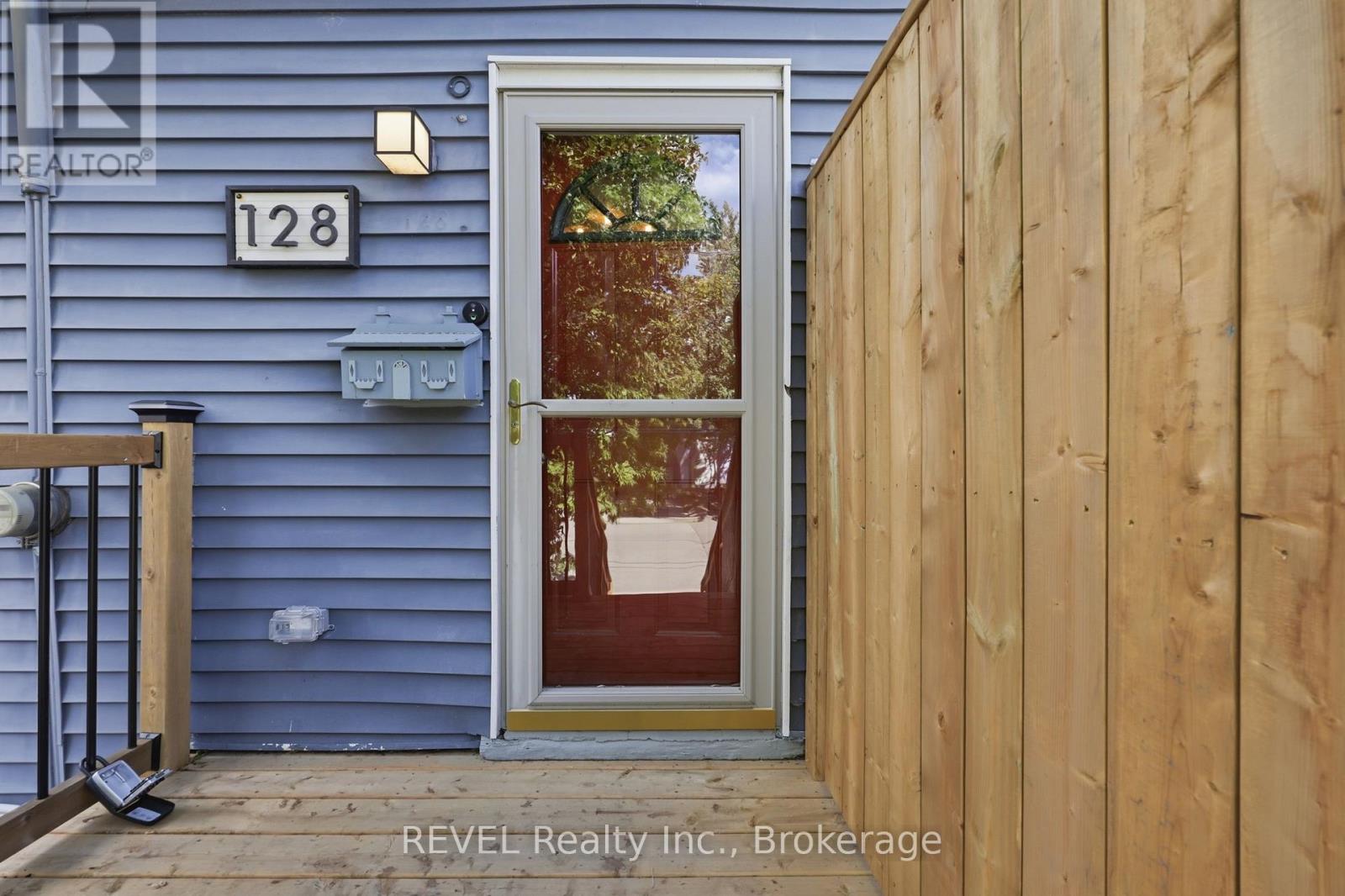 128 ROBERT STREET - 5