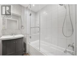 15 Delroy Drive, Toronto, ON M8Y1M8 Photo 13