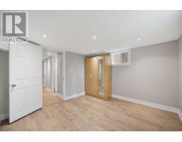 15 Delroy Drive, Toronto, ON M8Y1M8 Photo 19