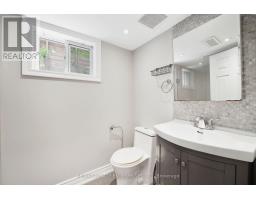 15 Delroy Drive, Toronto, ON M8Y1M8 Photo 20