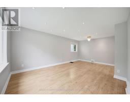 15 Delroy Drive, Toronto, ON M8Y1M8 Photo 7