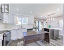1042 Wetherby Lane, Mississauga, ON L4W4R8 Photo 14