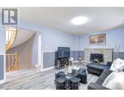1042 Wetherby Lane, Mississauga, ON L4W4R8 Photo 22