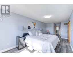 1042 Wetherby Lane, Mississauga, ON L4W4R8 Photo 25