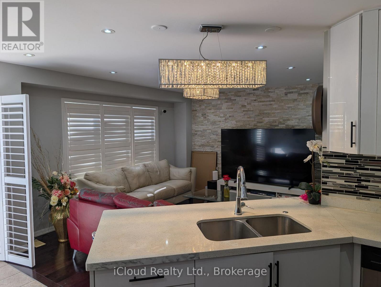 13 AGRICOLA ROAD - Image 3