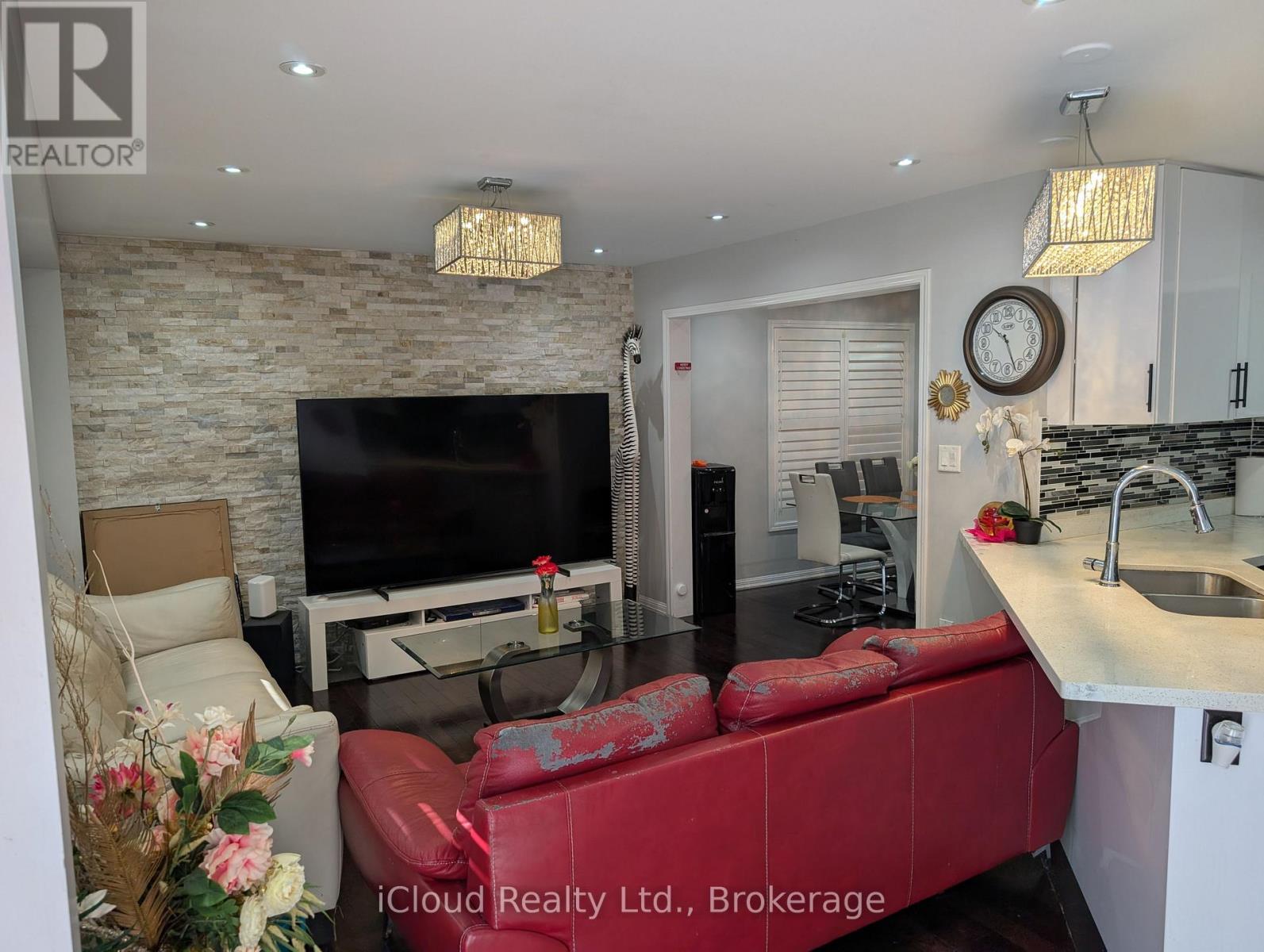 13 AGRICOLA ROAD - 4