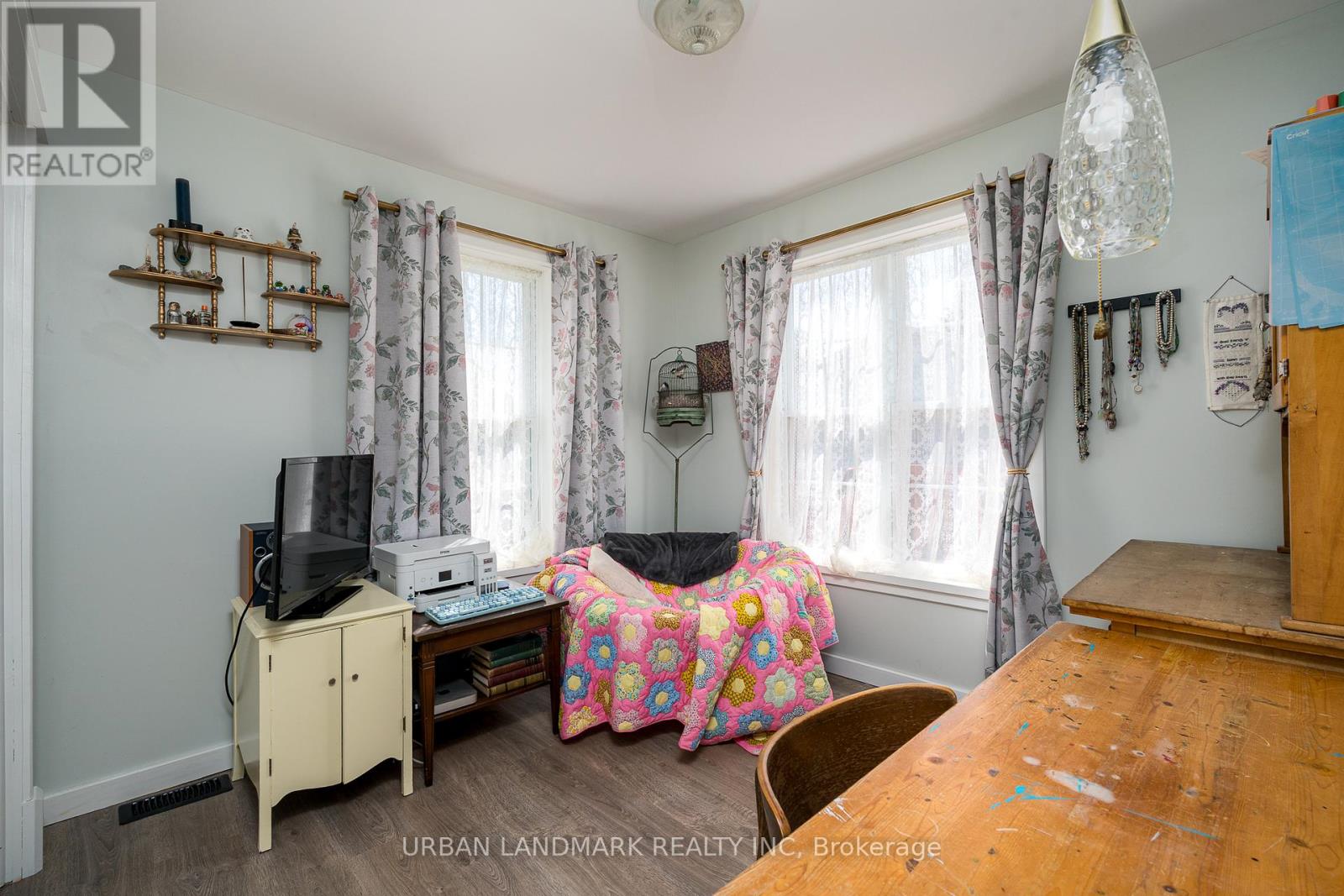 225 ST LAWRENCE STREET W - Image 13