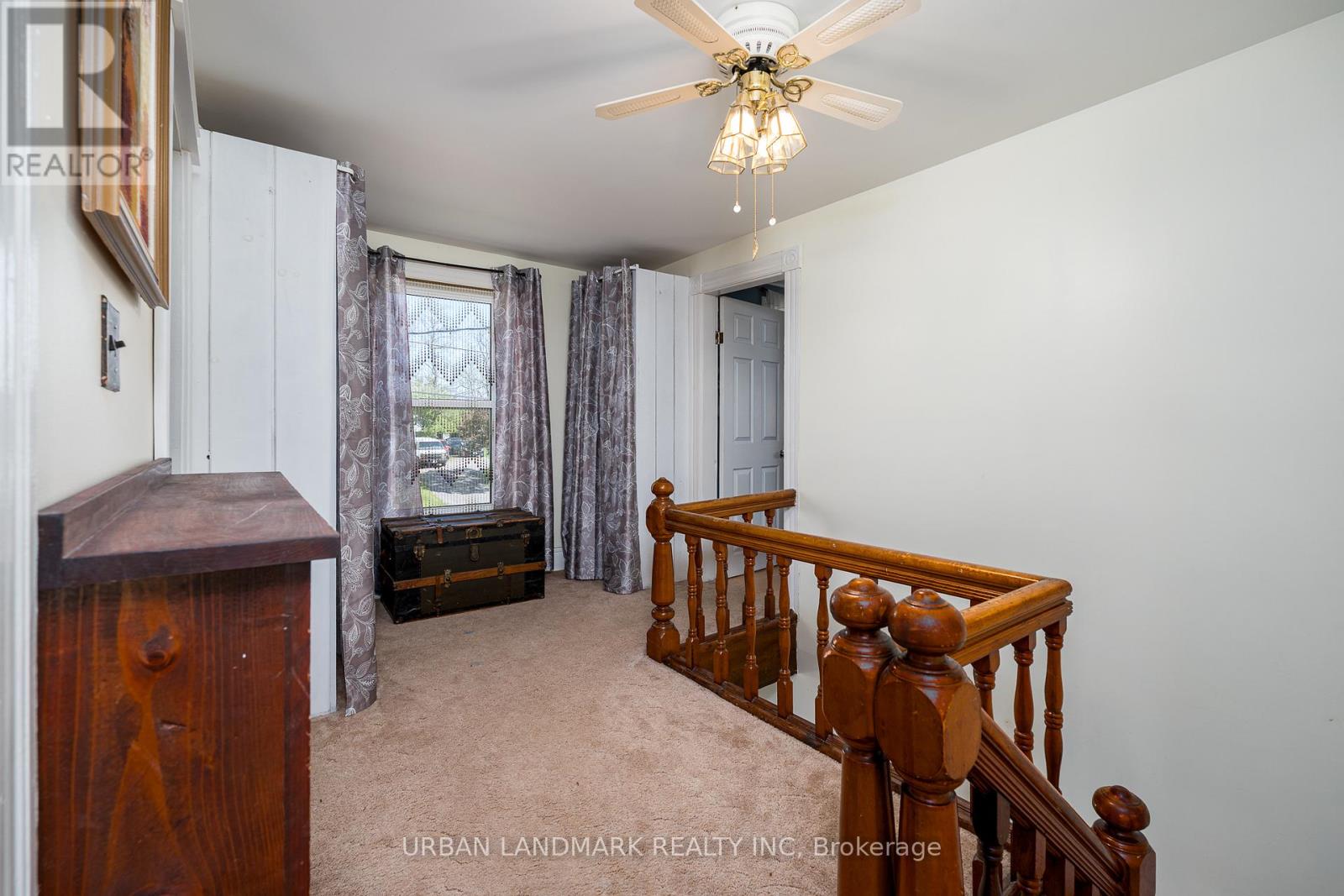 225 ST LAWRENCE STREET W - 22