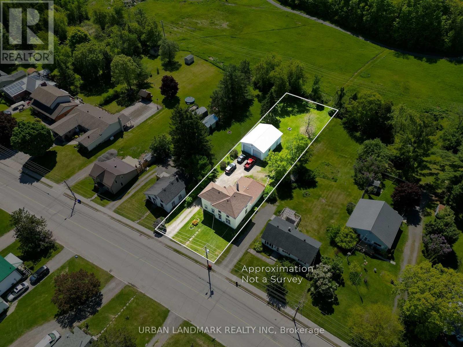 225 ST LAWRENCE STREET W - 45