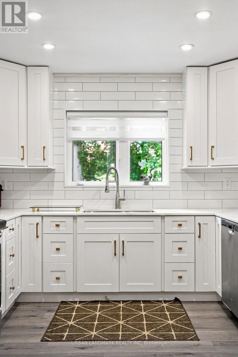 158 ST LAWRENCE STREET E - Image 22
