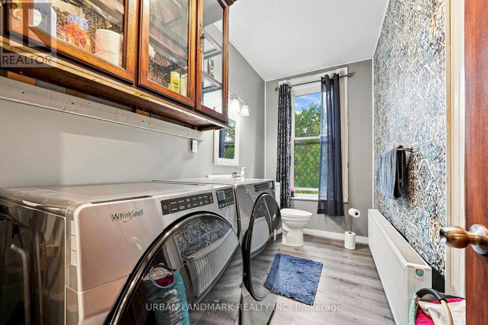158 ST LAWRENCE STREET E - Image 23