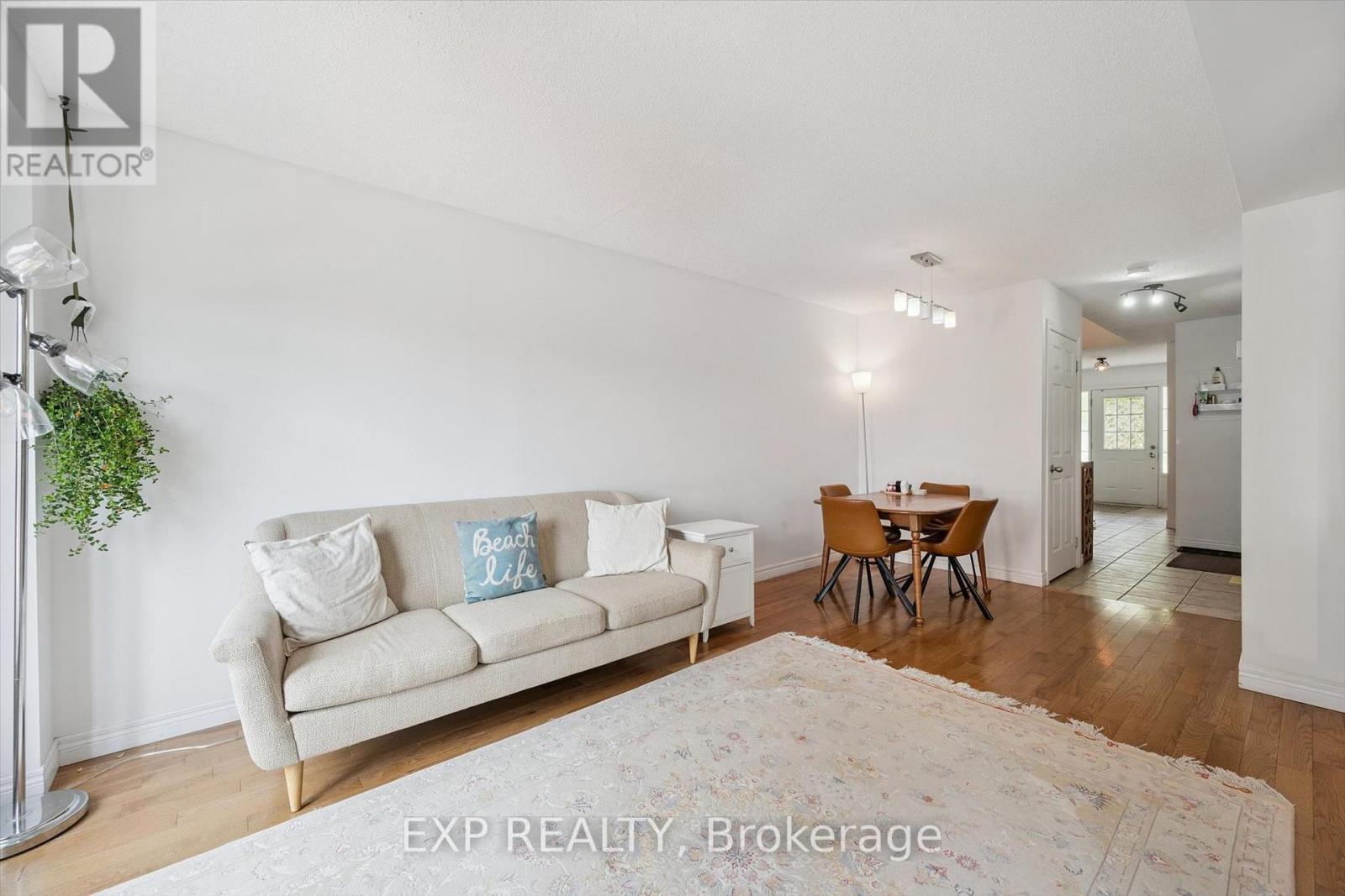 #59 250 AINSLIE STREET S - Image 10