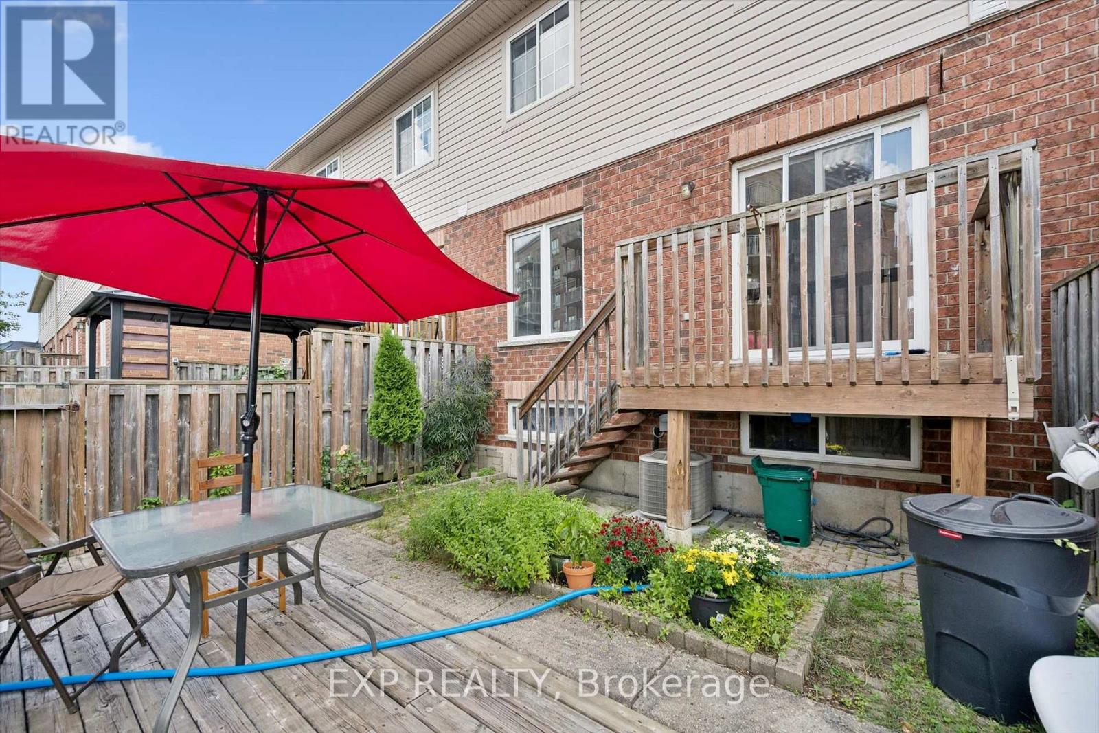 #59 250 AINSLIE STREET S - 29