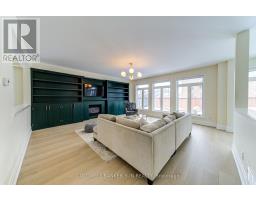 33 Ellis Crescent, Kawartha Lakes, ON K9V0A5 Photo 8