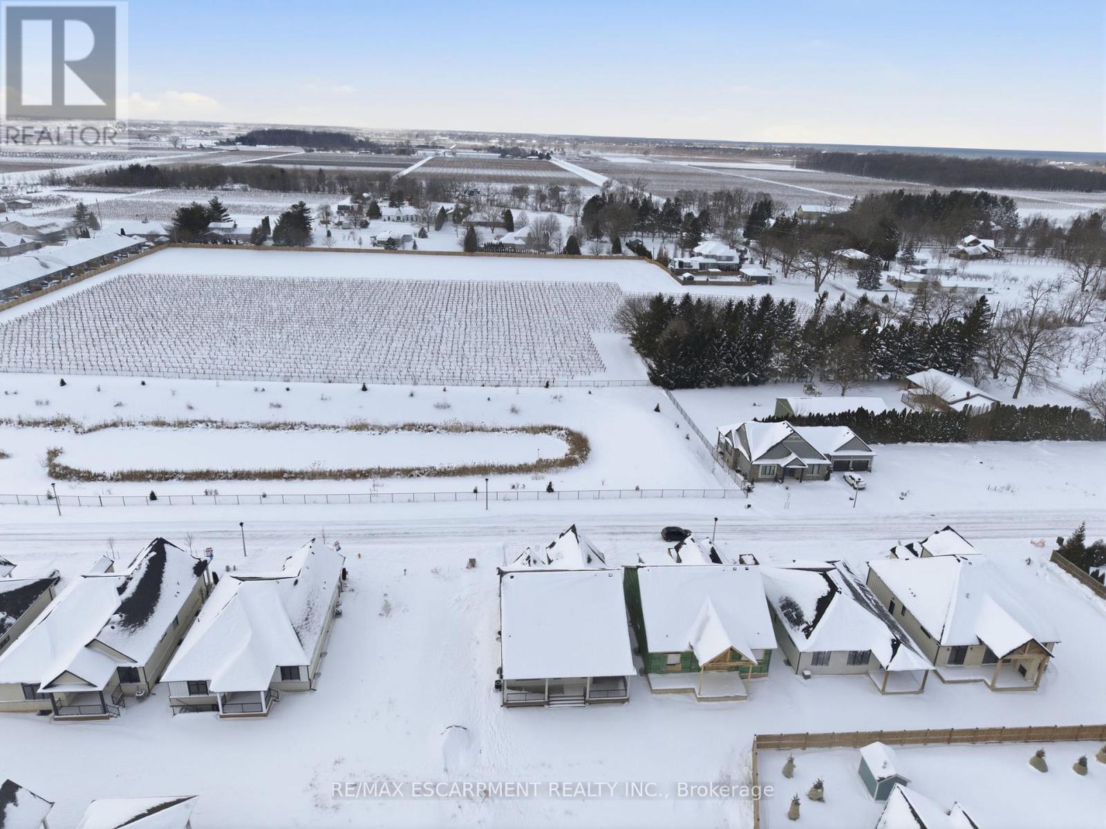 15 OAKLEY DRIVE - Image 36