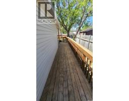 215 Mergens Street, Weyburn, SK S4H1R4 Photo 35