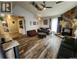 215 Mergens Street, Weyburn, SK S4H1R4 Photo 19