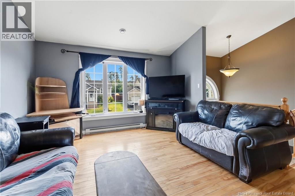357 Maplehurst Drive - 5