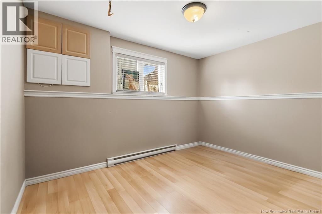 357 Maplehurst Drive - 27
