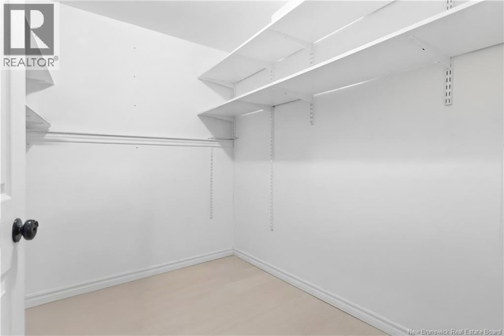 357 Maplehurst Drive - 31
