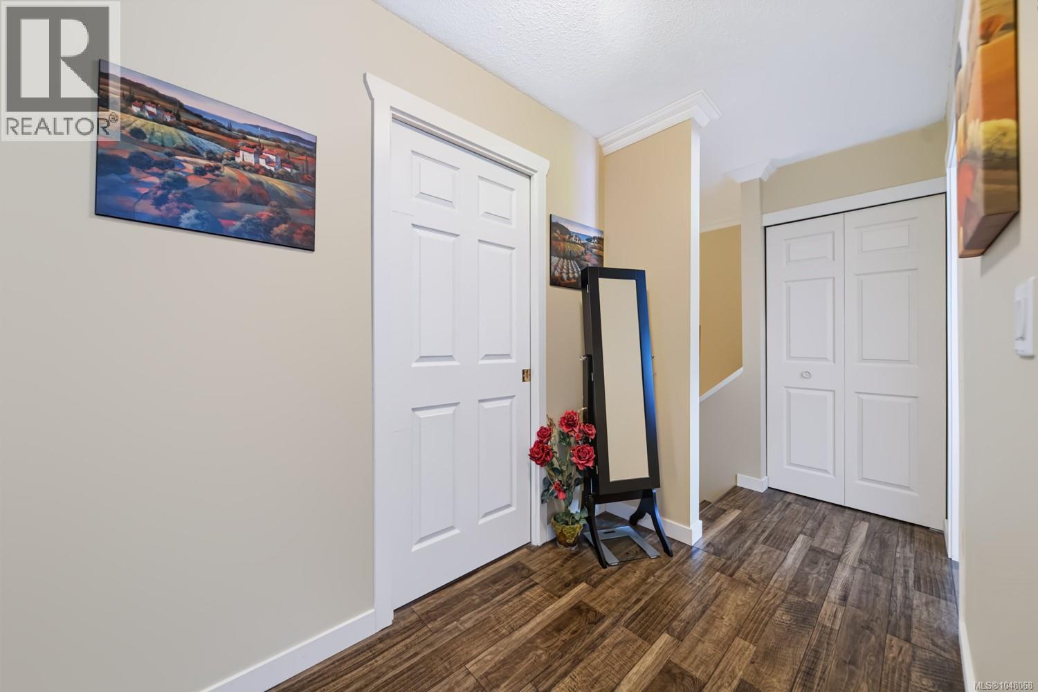 #6 1906 Bowen Rd - Image 19