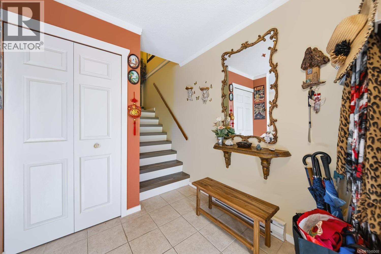 #6 1906 Bowen Rd - 7