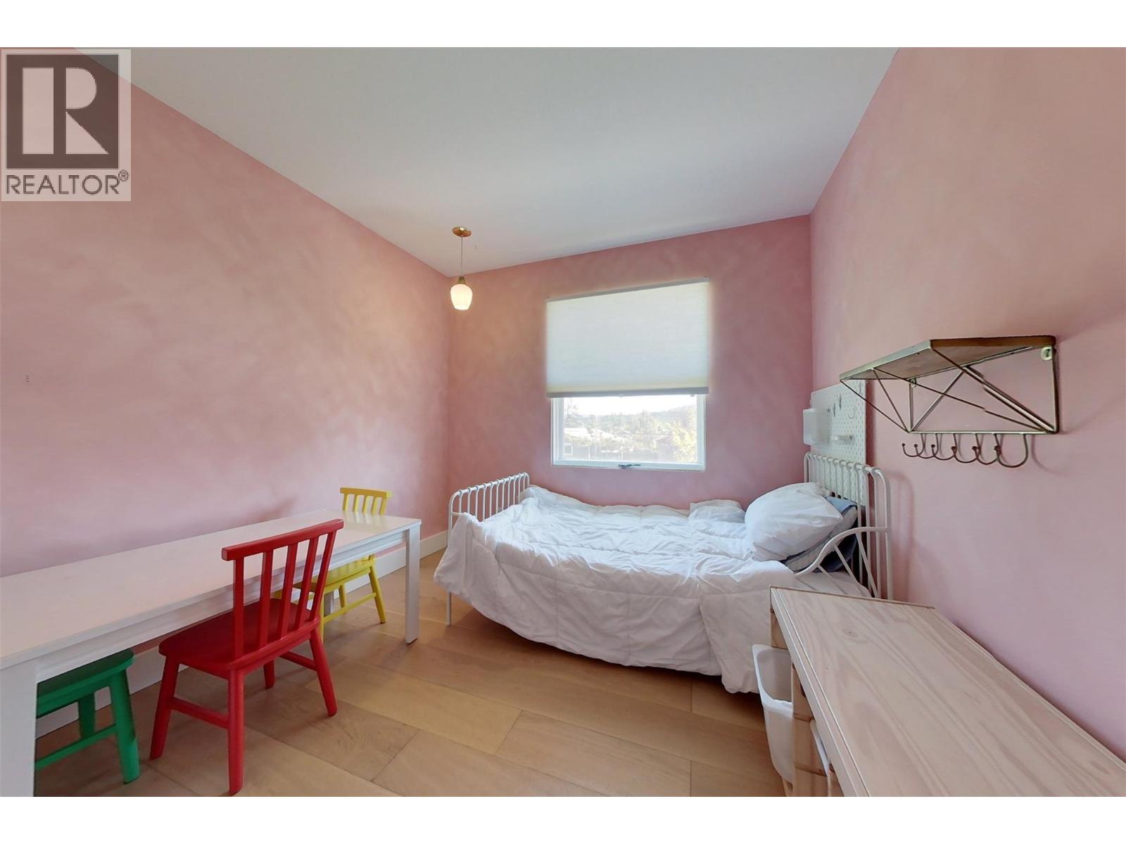 129 Levirs Avenue - 14