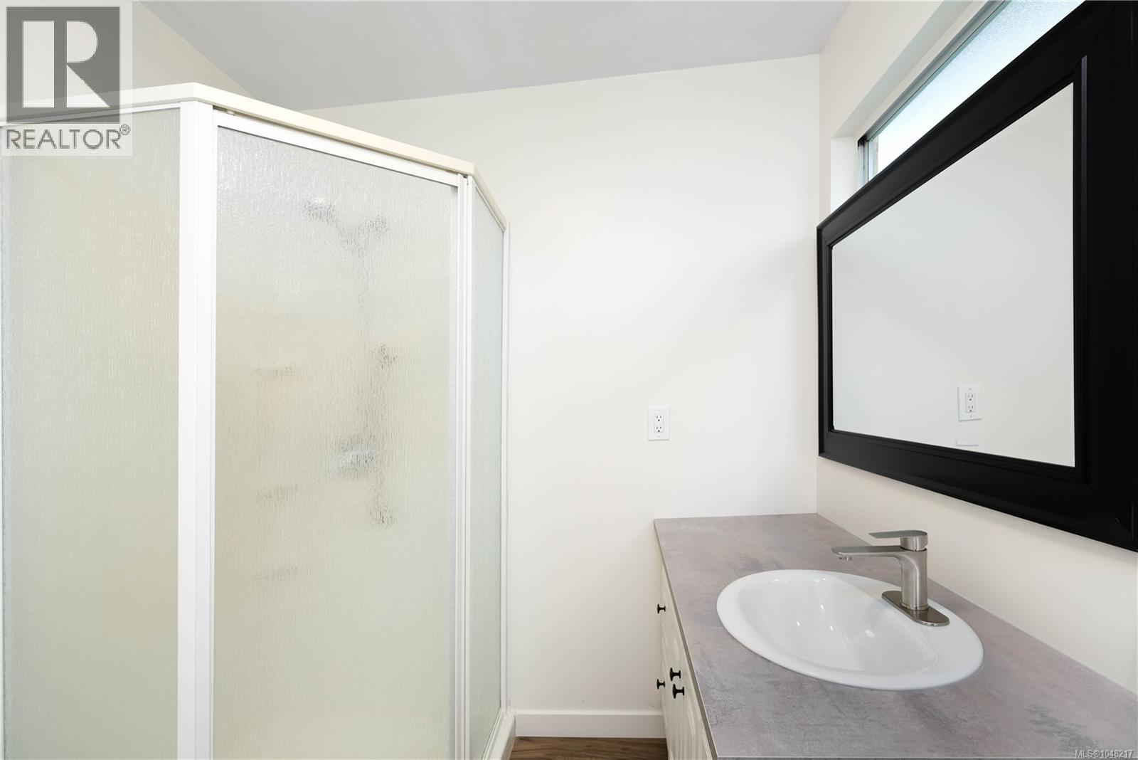 729 Holm Rd - Image 10