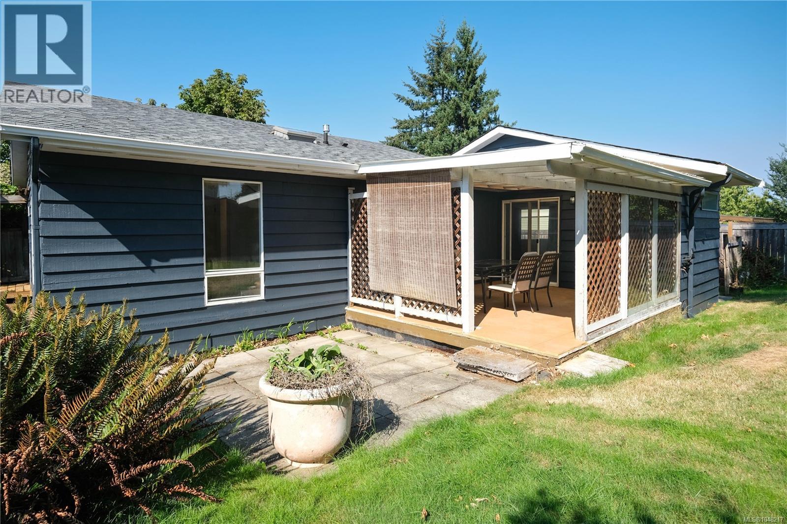 729 Holm Rd - Image 20